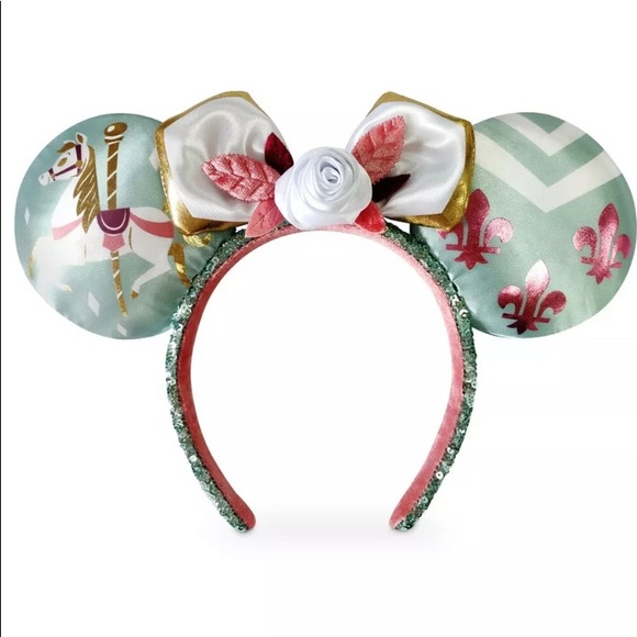 Minnie Mouse Main Attraction Headband Carrousel